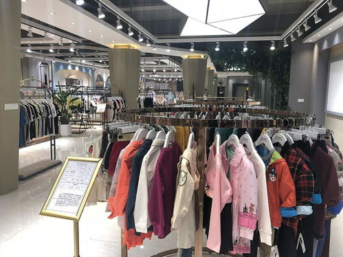 創(chuàng)新之道 世紀(jì)童話服飾如何玩轉(zhuǎn)童裝庫存尾貨零售模式